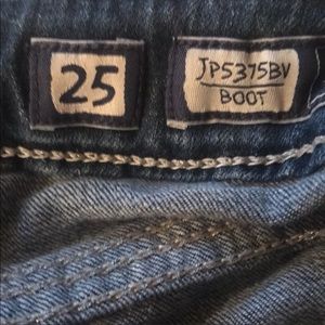 Miss me no holes or stones missing